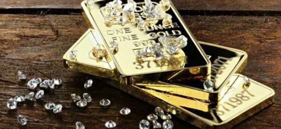 Goldbarren mit Diamanten